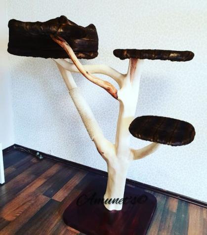 #Amunetstree #wohnambiente #wohnaccessoires #woodart #cattree #luxuryforcats #catsluxury 